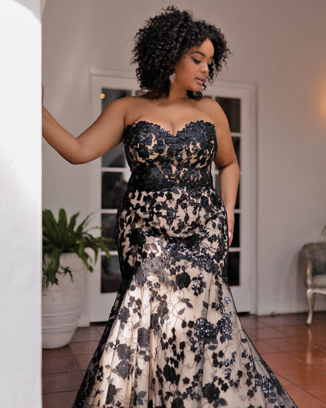 straight black dress Bodycon Midi Size:44W Boys Black Lace Up tiffany_blue