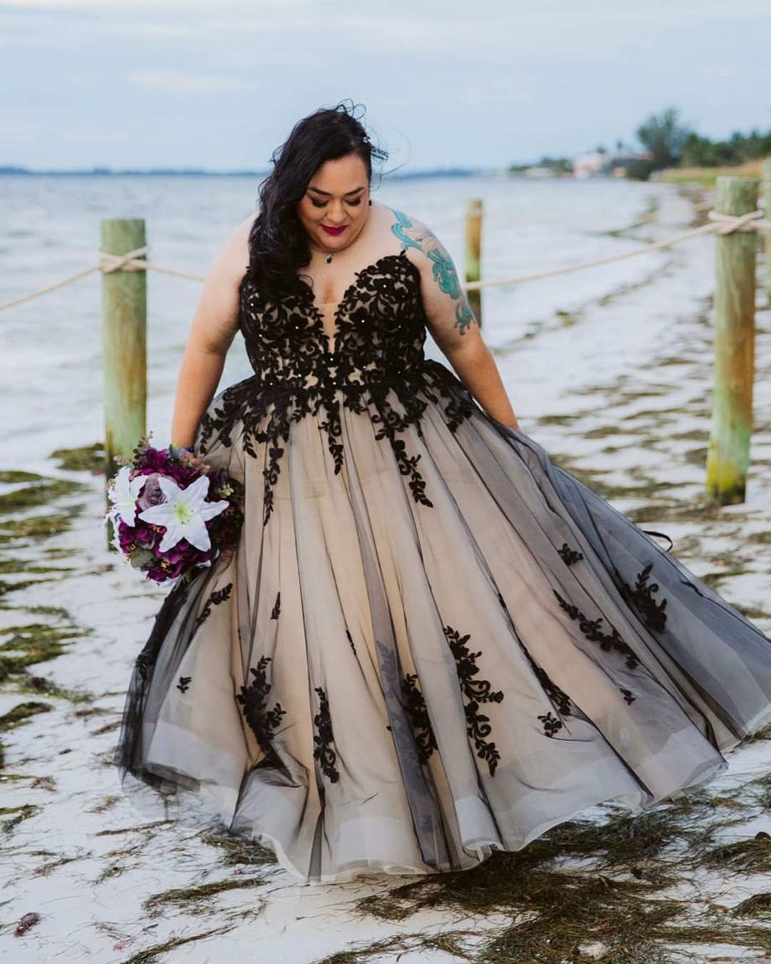 Plus Size Black Wedding Dress — 15 Ideas For Curvy Brides + FAQs