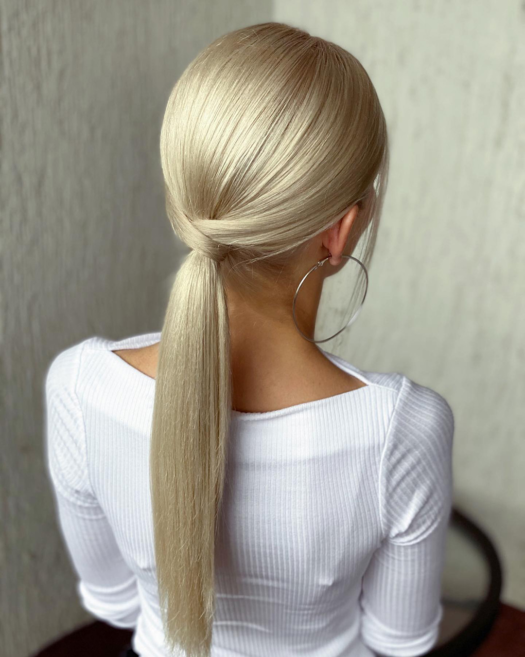 pony tail hairstyles smooth low blonde julia_alesionok