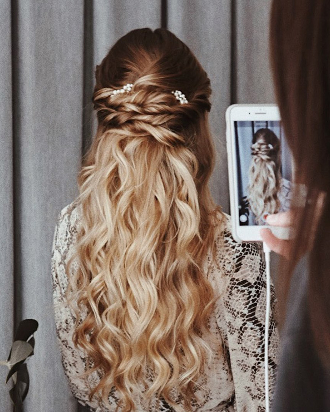 Wedding Hairstyles With Hair Down: 30+ Looks & Expert Tips