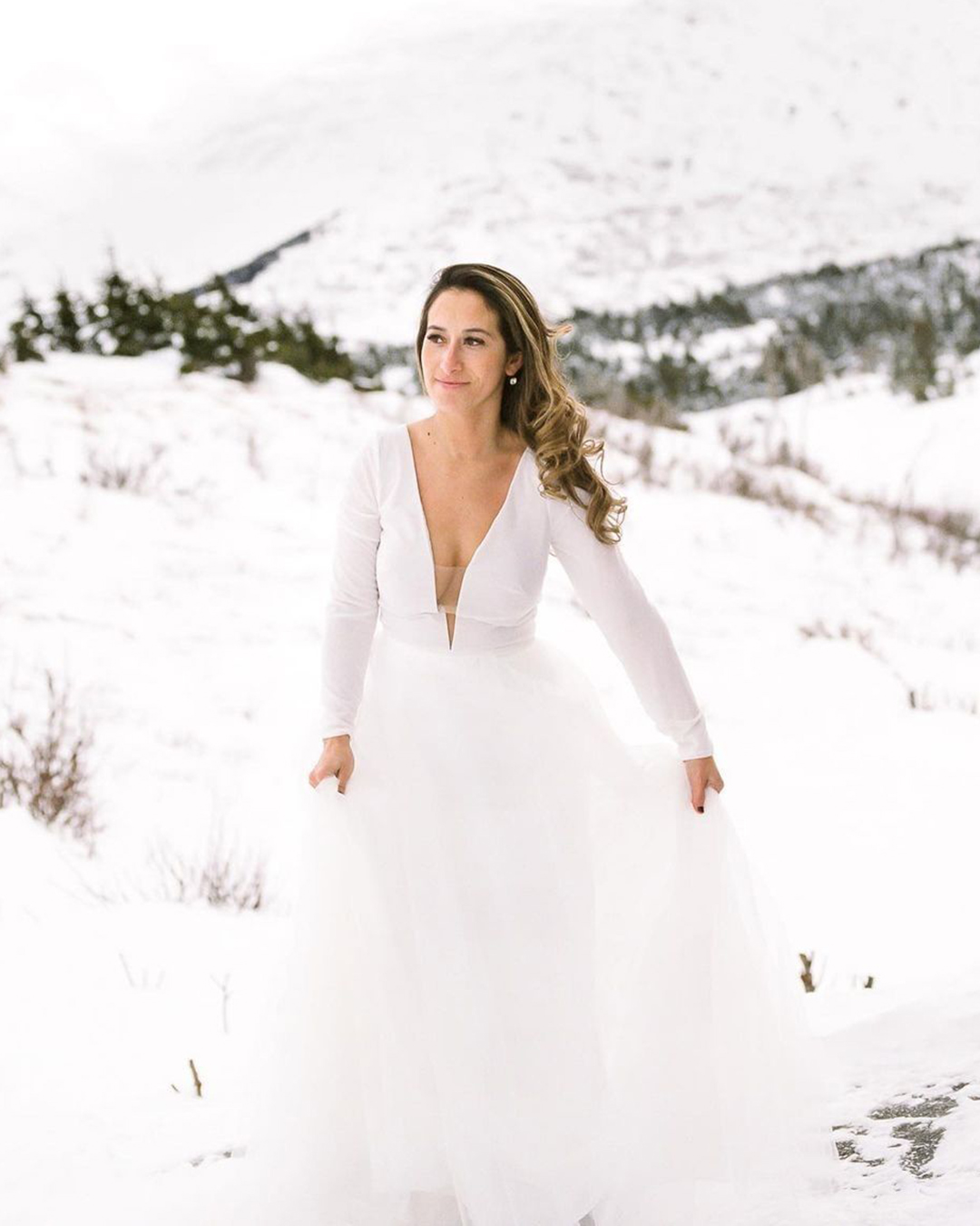 winter-wedding-dresses- a line with long sleeves simple wtoowatters