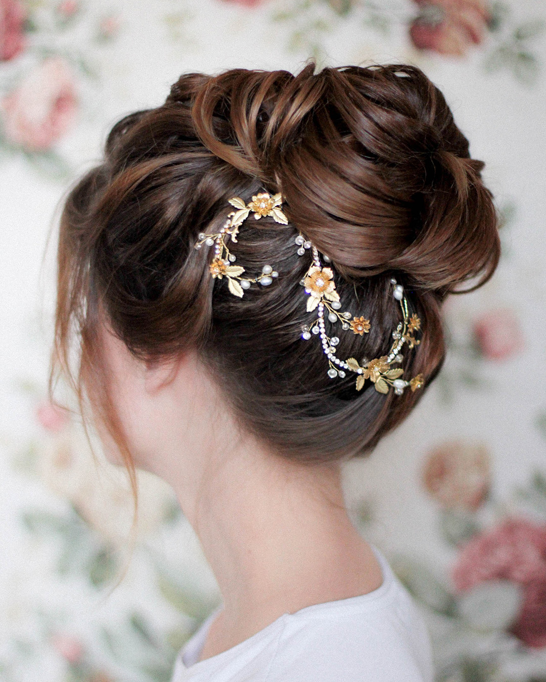 bridal barrette high bun with gold hair wine clip enzebridal