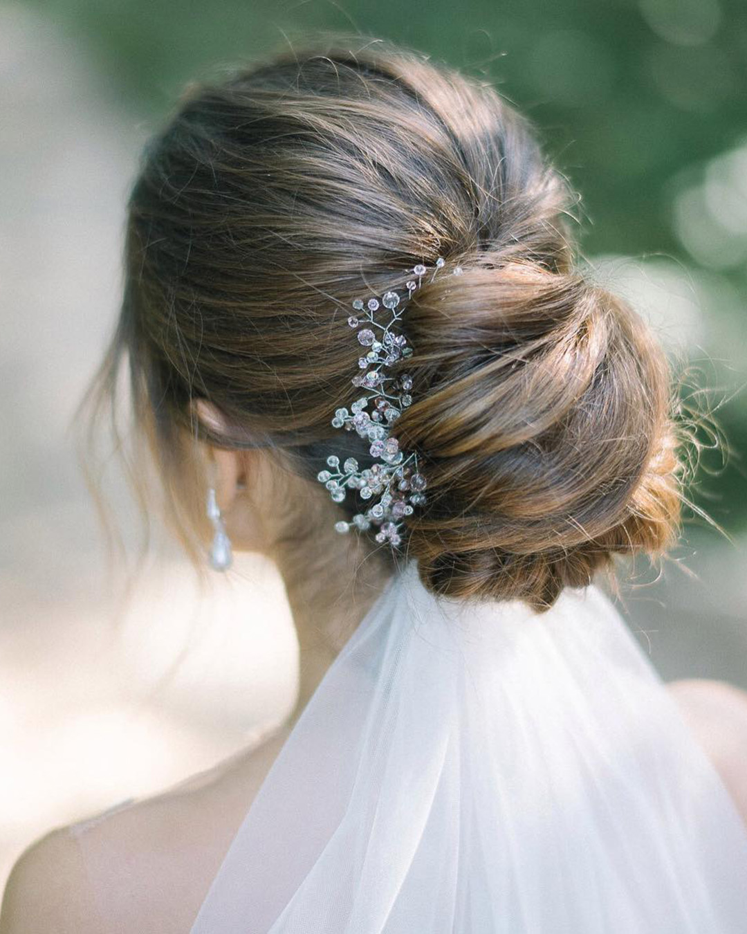 bridal barrette low bun with crystals and veil clip julia_alesionok