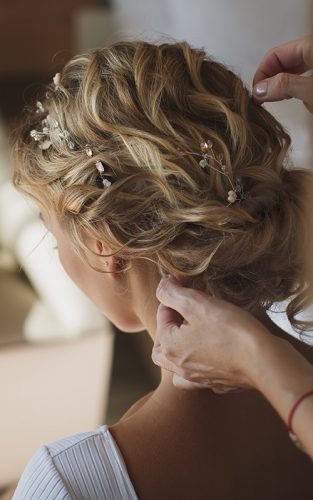 bridal hair pins main image