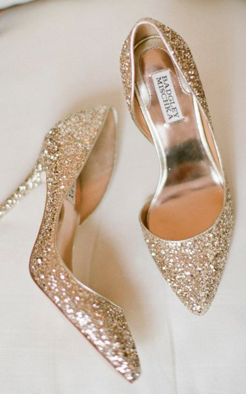 Gold Shoes For Wedding: 18 Dazzling Ideas + Faqs