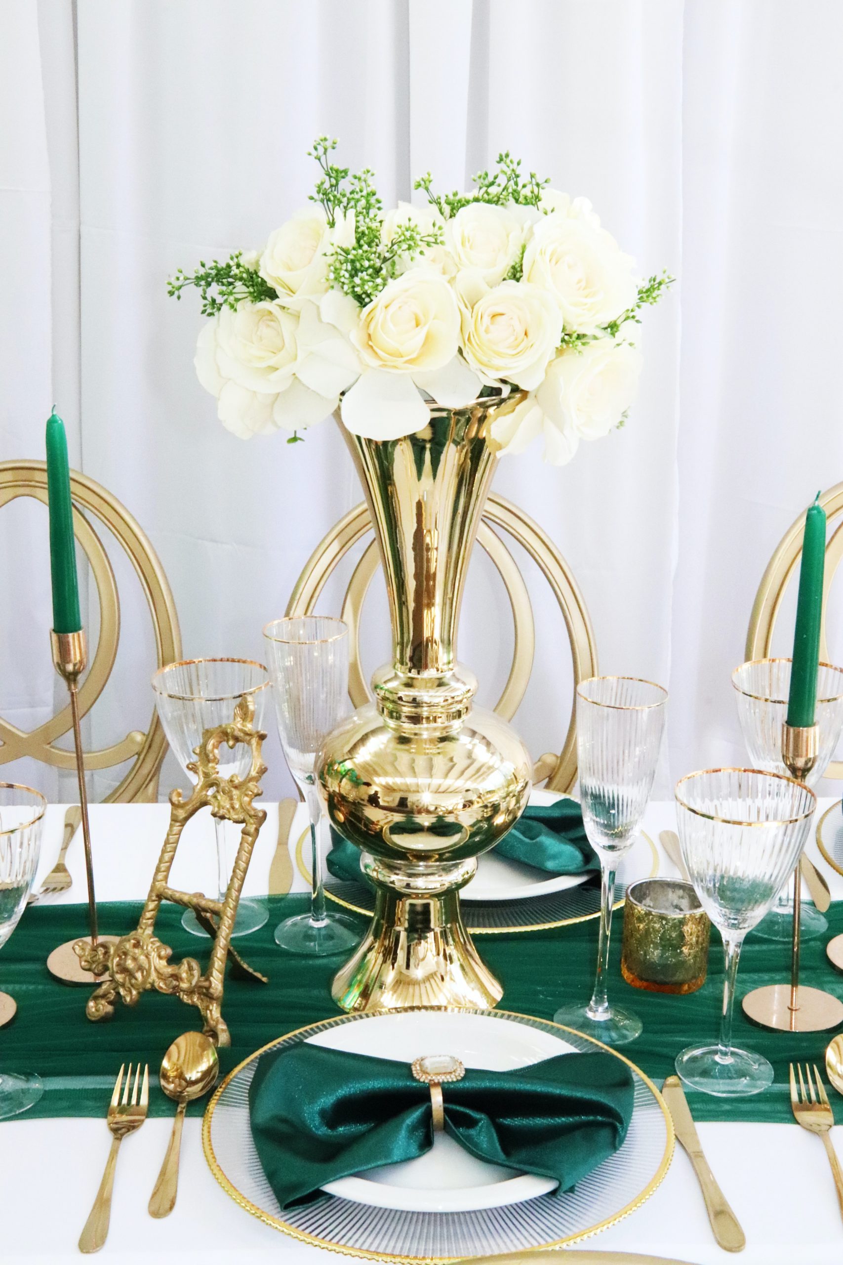 Gold Wedding Decorations Guide for 2023