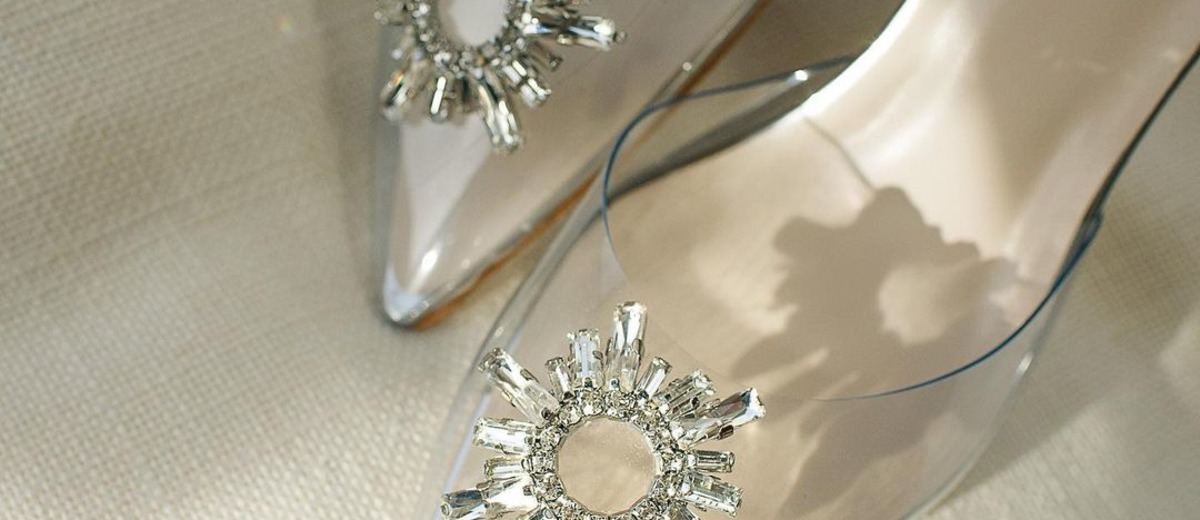 Fascinating Cinderella Wedding Shoes: 23 Ideas + FAQs