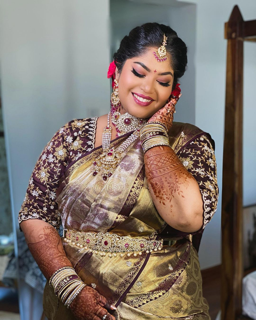 indian bridal makeup natural elegant matte ronan_mili