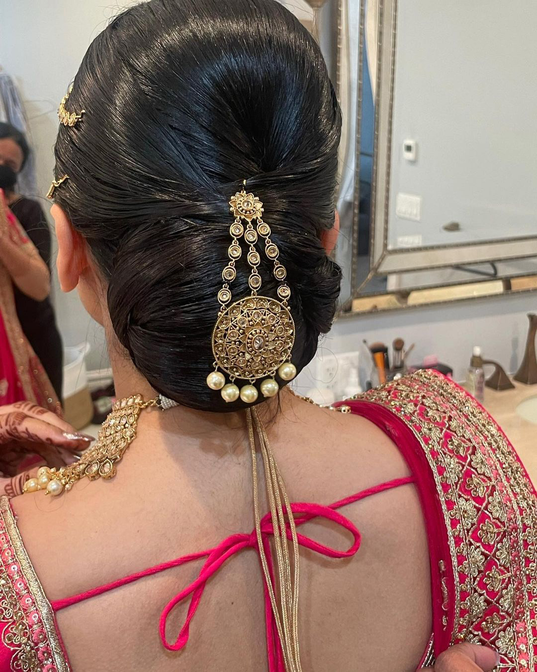 Indian Wedding Hairstyles 2022/23 Guide: Best Looks, Expert Tips & FAQs