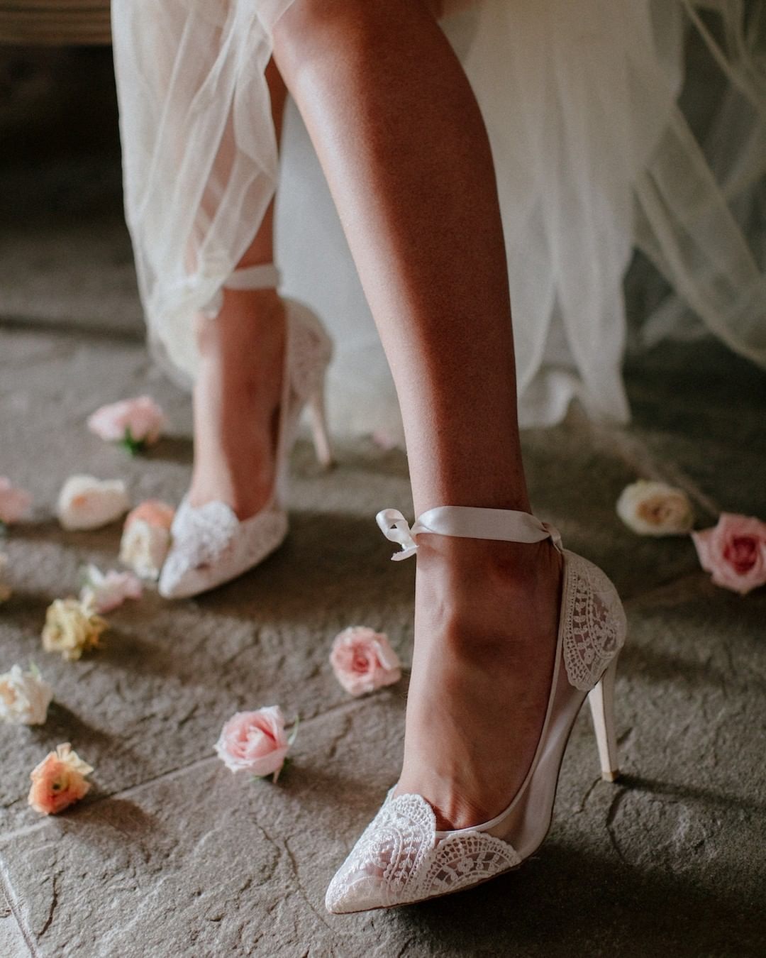 lace wedding shoes heels