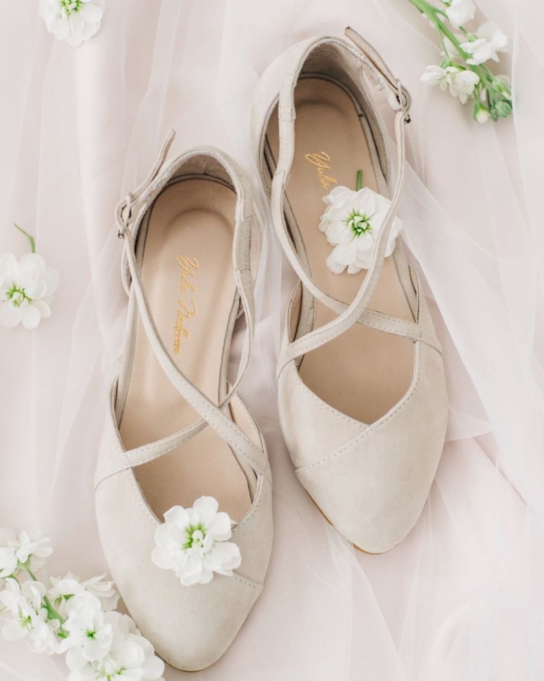 mother of the bride shoes neutral