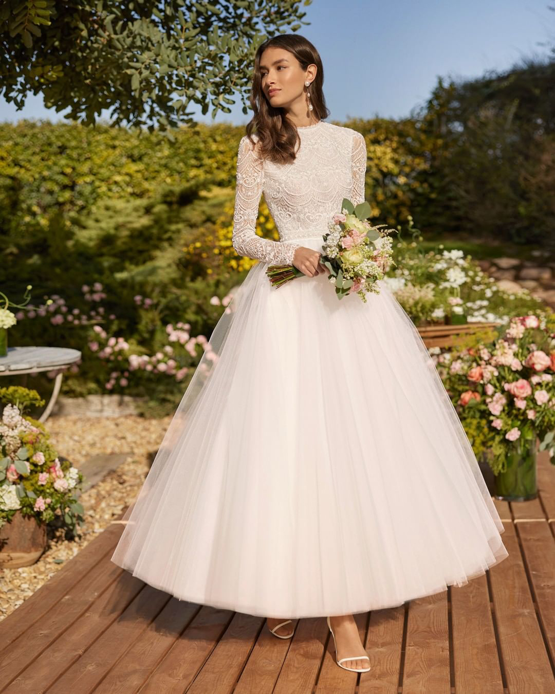 Long Sleeve Floor Length White Dresses