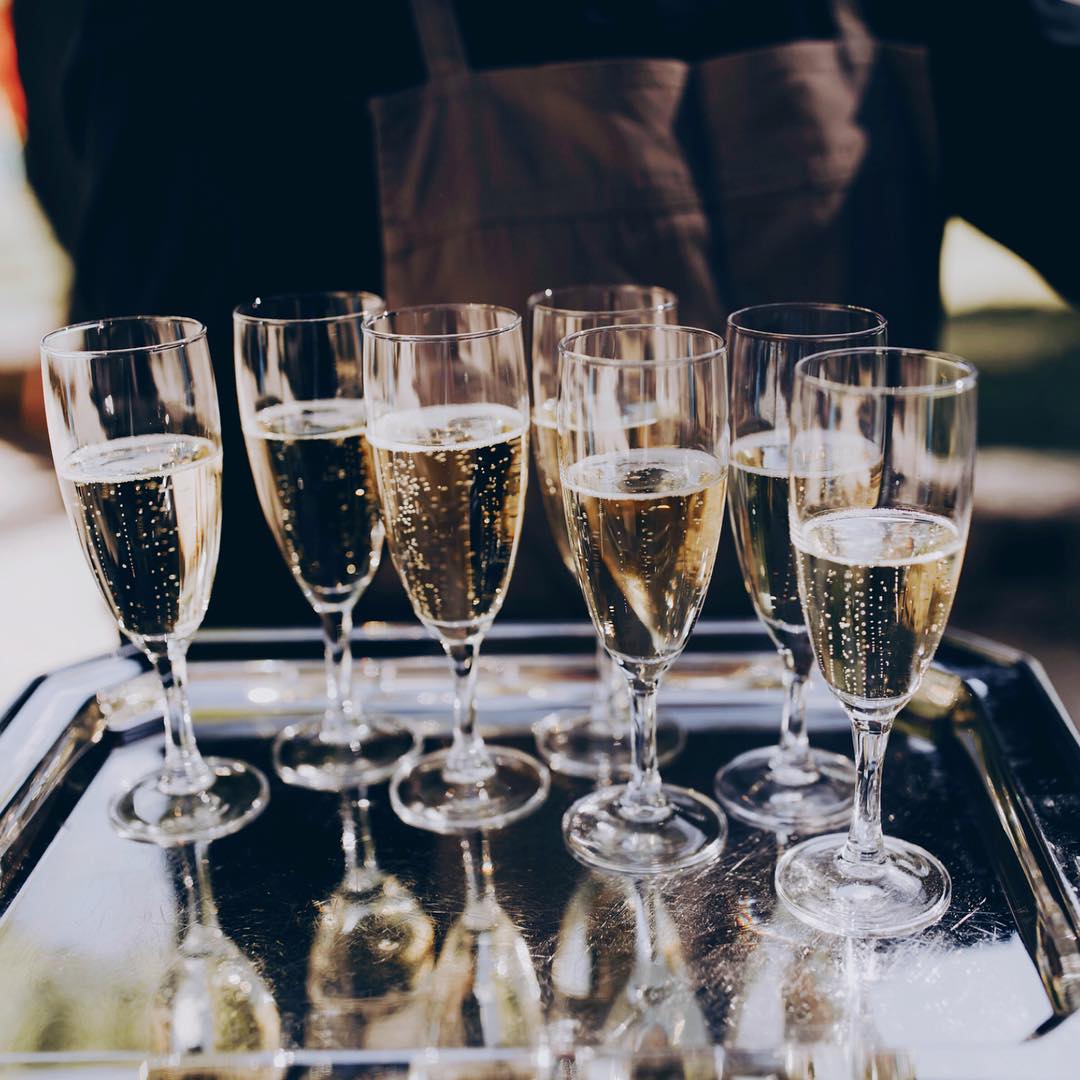 wedding toast quotes champange flutes