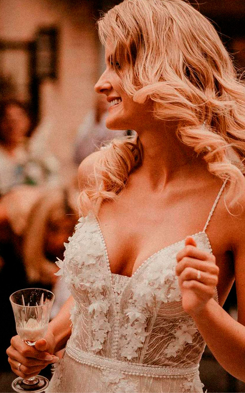 Funny Wedding Toasts: Most Popular Tips And Samples