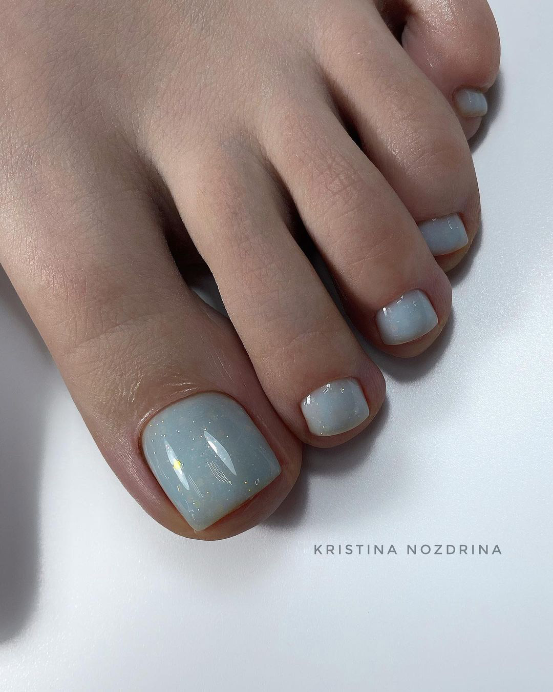 wedding toe nails natural nude grey with soft sparkles kristina_nozdrina