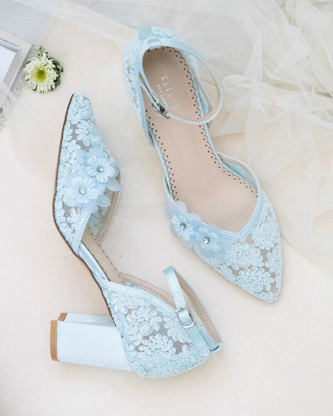 wedding vintage shoes lace blue