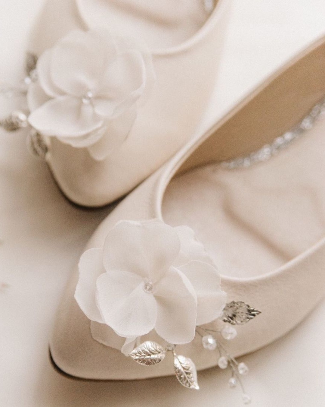 wedding vintage shoes ivory