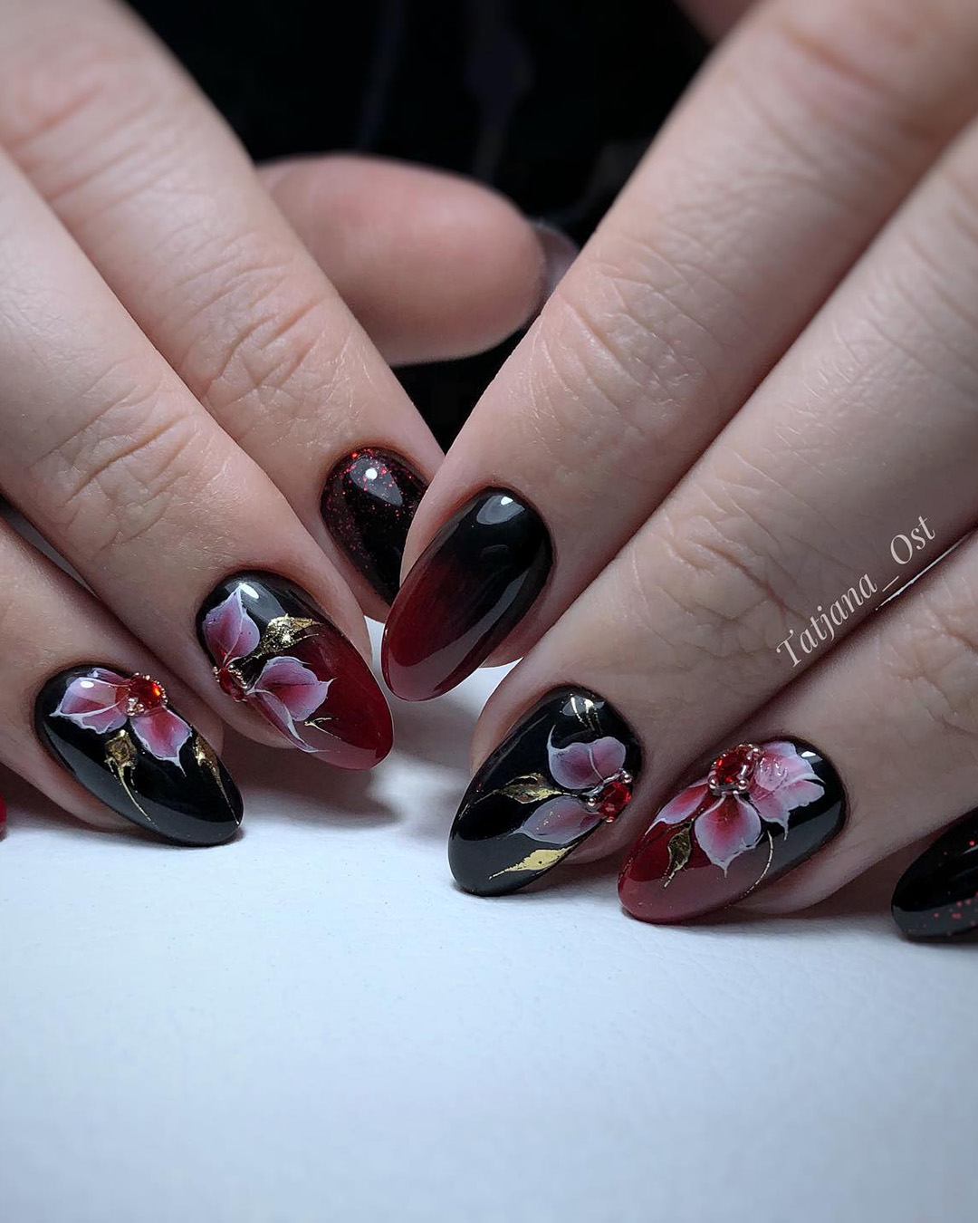 black wedding nails red ombre with flower paints tatjana_ost