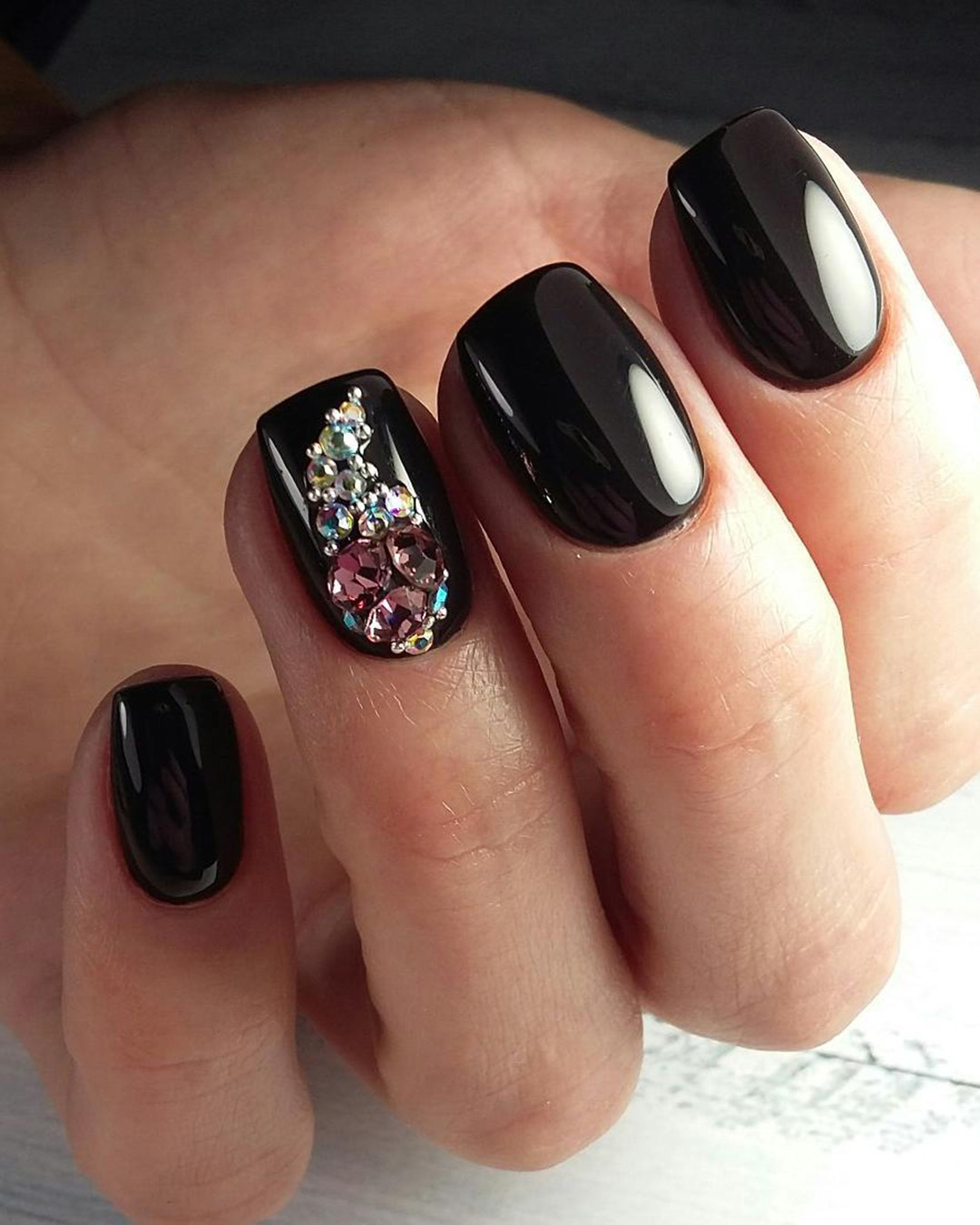 black wedding nails short with rhinestones vektro__nailart