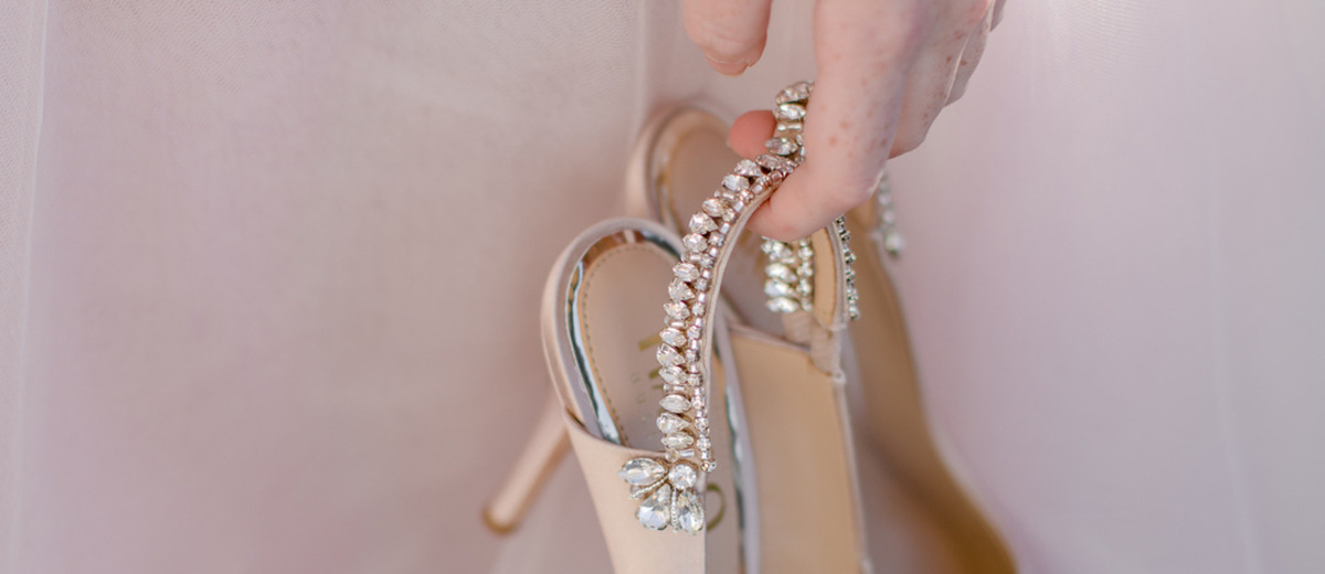 24 Champagne Wedding Shoes: Best Ideas + FAQs