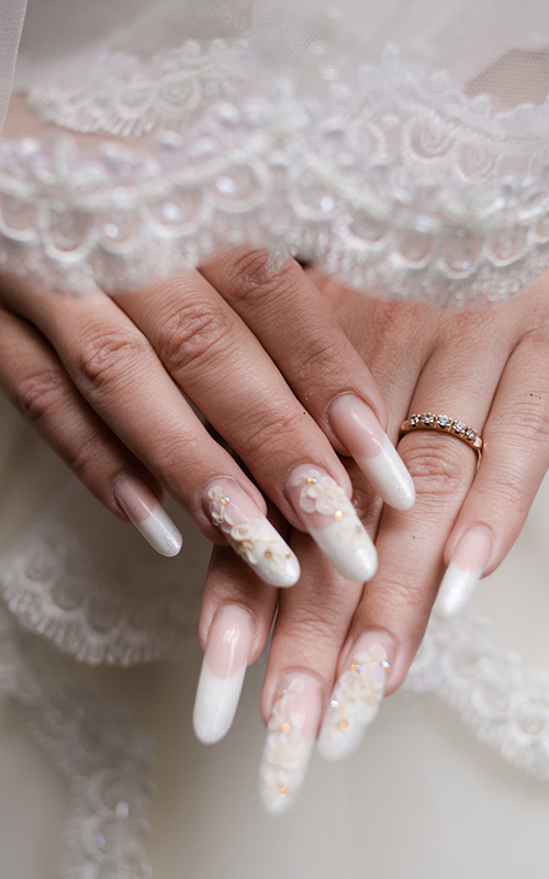 41 Beautiful Wedding Nails Designs + Ideas for Dream Bridal Vibes