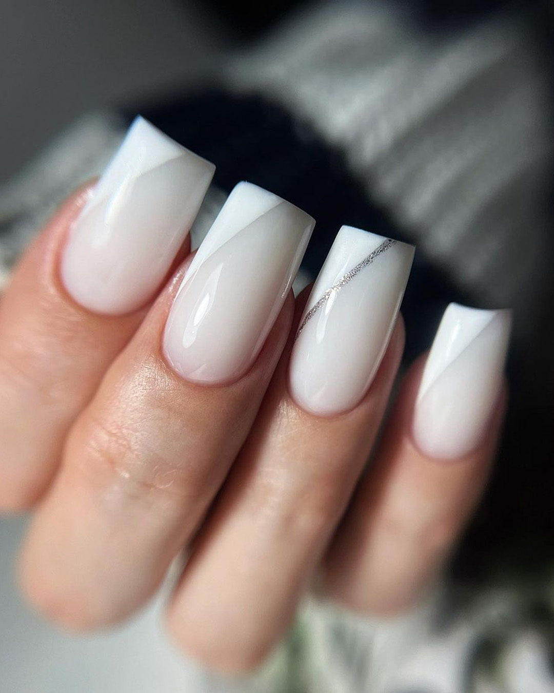french wedding nails with white tips and glitter stripes nastya_nogti_lak