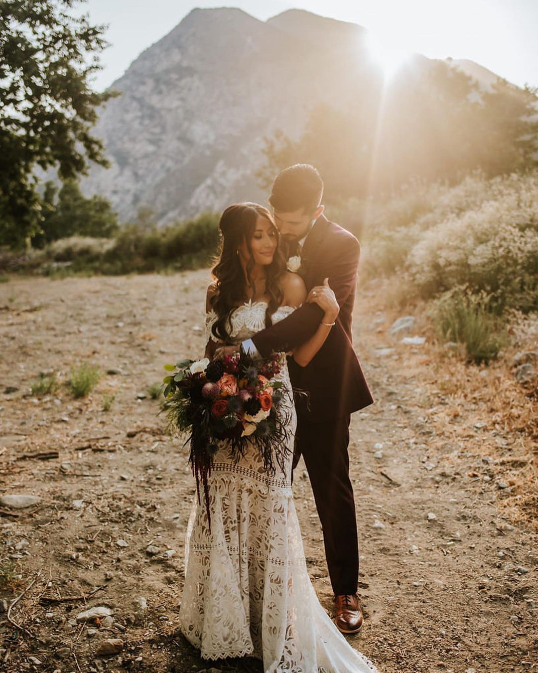 lace wedding dresses to wear with cowboy boots
