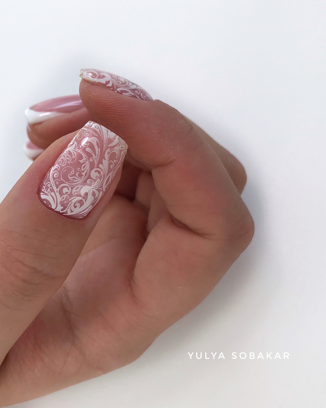 lace wedding nails elegant