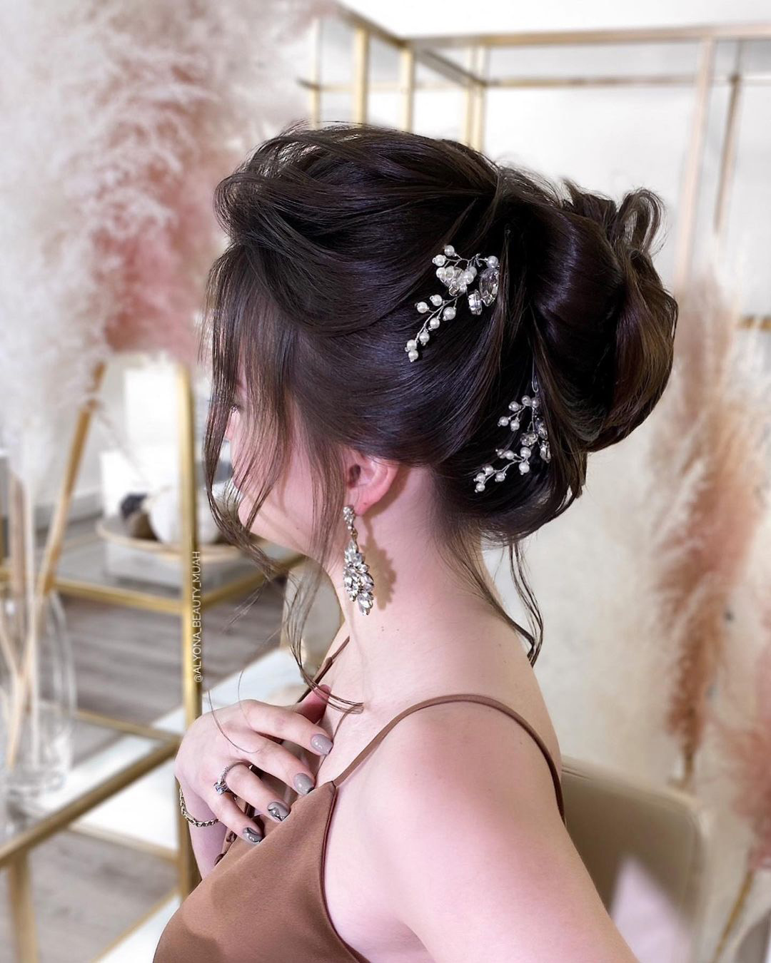 pin up wedding hairstyles elegant bun with crystal pins alyona_beauty_muah