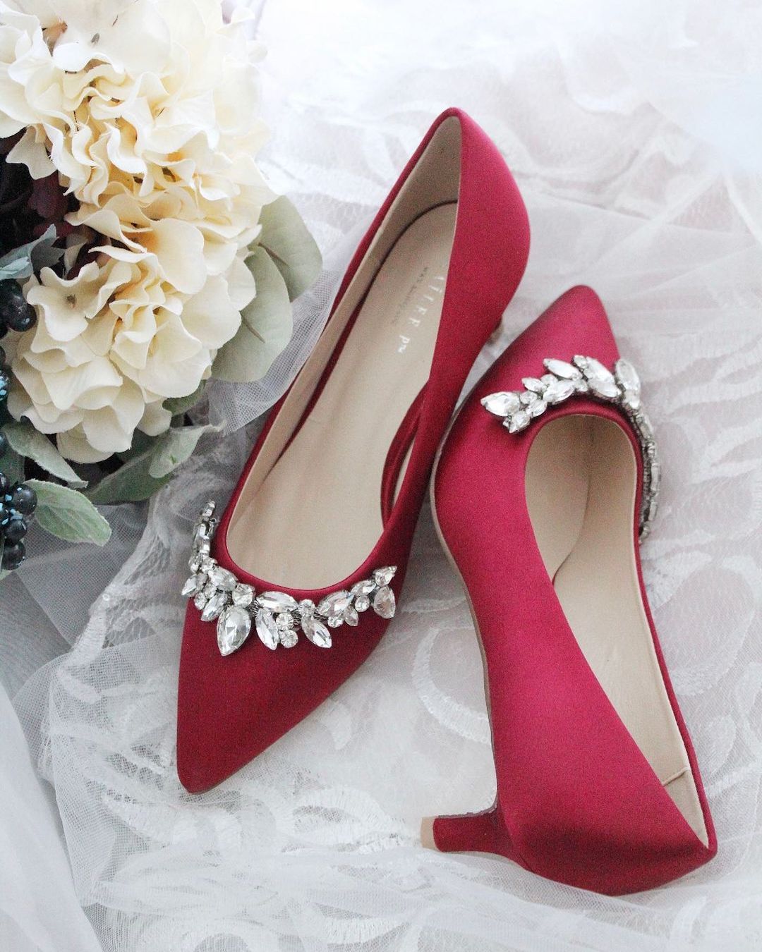red wedding shoes low heels