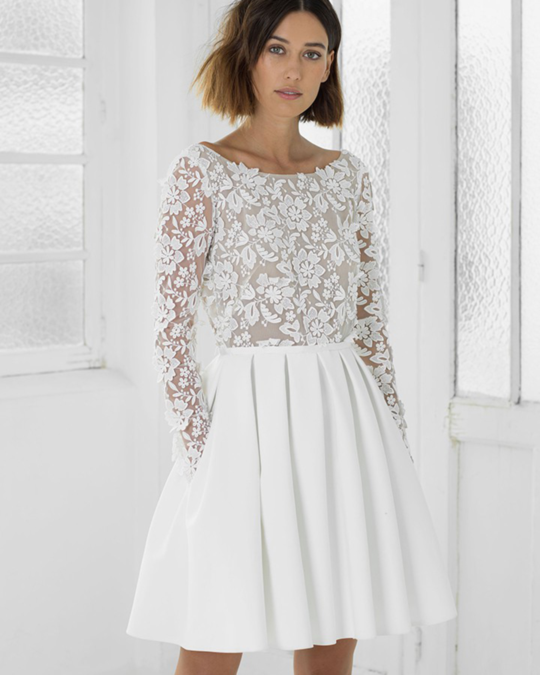 short wedding dresses with long sleeves lace top white rime arodaky