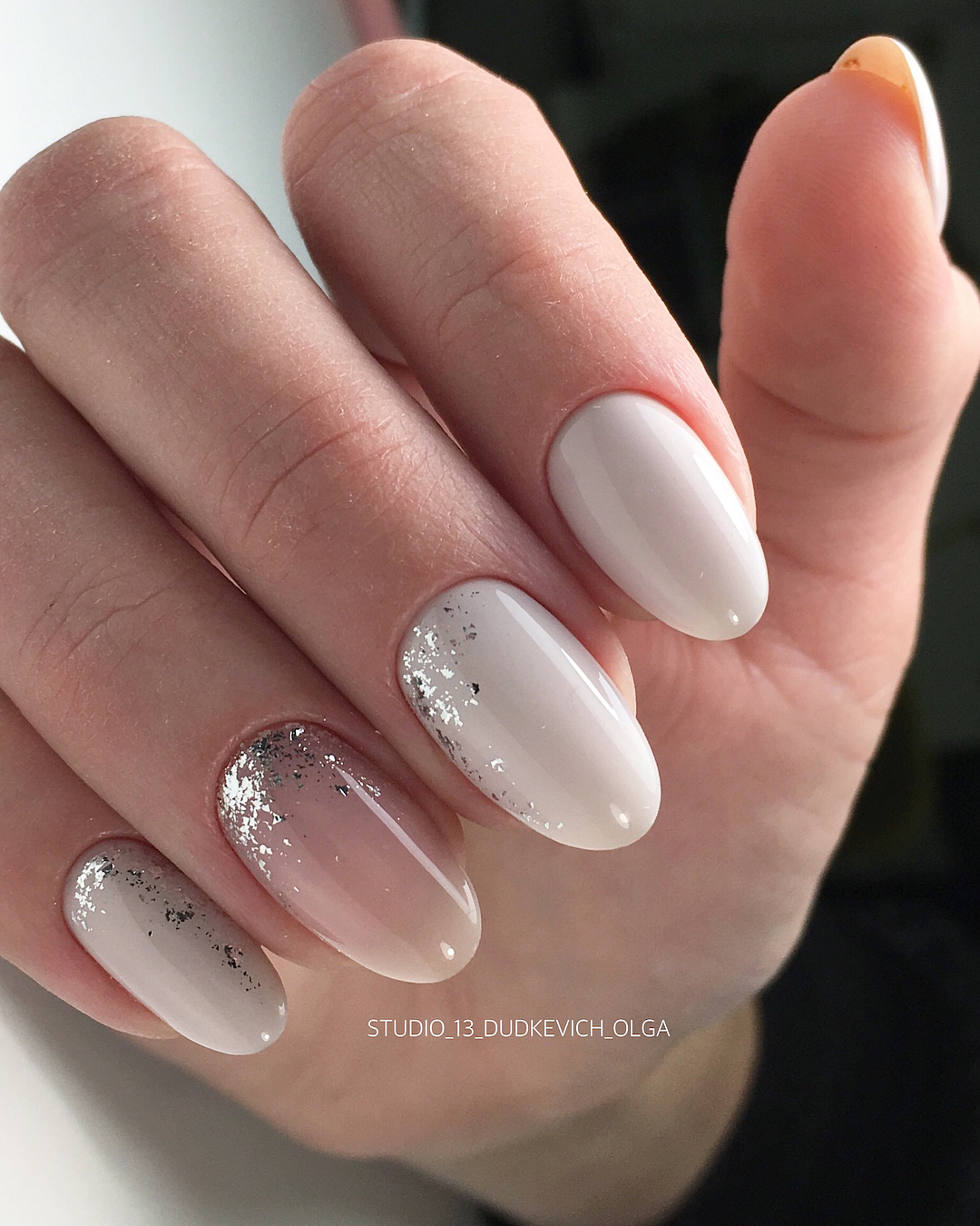 silver wedding nails simple