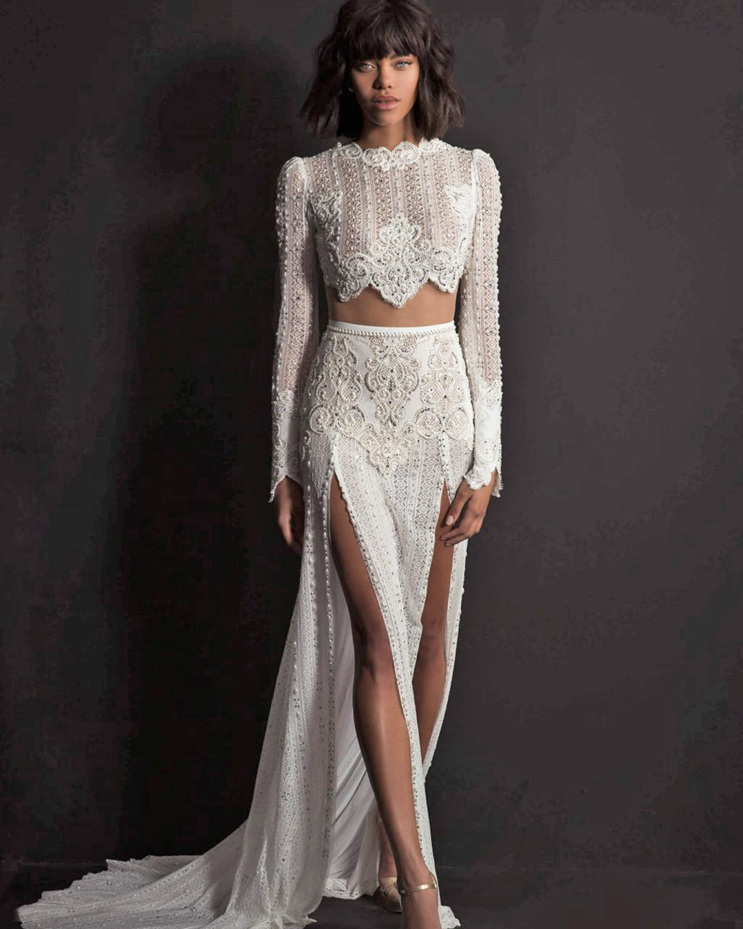 vintage inspired wedding dresses lace with long sleeves detached skirt kontento