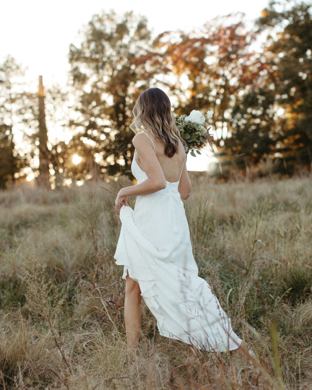 wedding dresses to wear with cowboy boots ideas