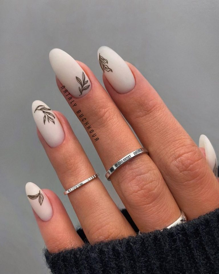 Almond Wedding Nails: 20 Ideas Suitable For Most Brides + FAQs
