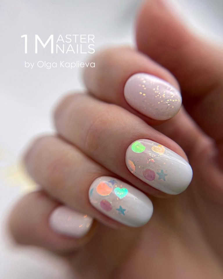 Bachelorette Nails: Ideas To Fit Every Party Attire + FAQs