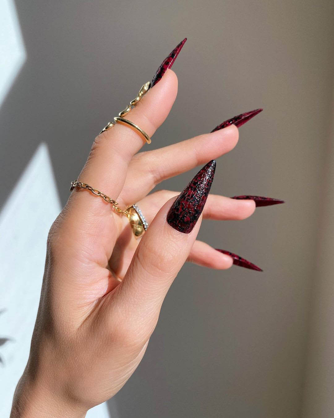 black wedding nails gothic with red snake skin pattern betina_goldstein