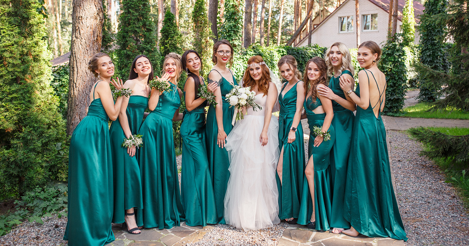 emerald green bridesmaid dresses
