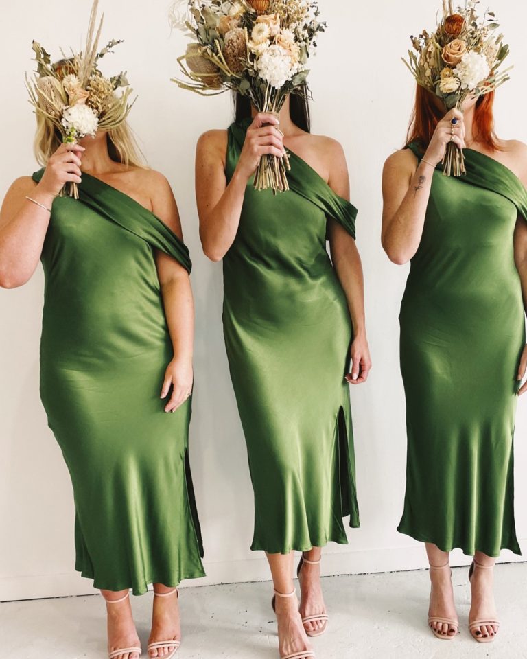 Emerald Green Bridesmaid Dresses 12 Outfits + Faqs