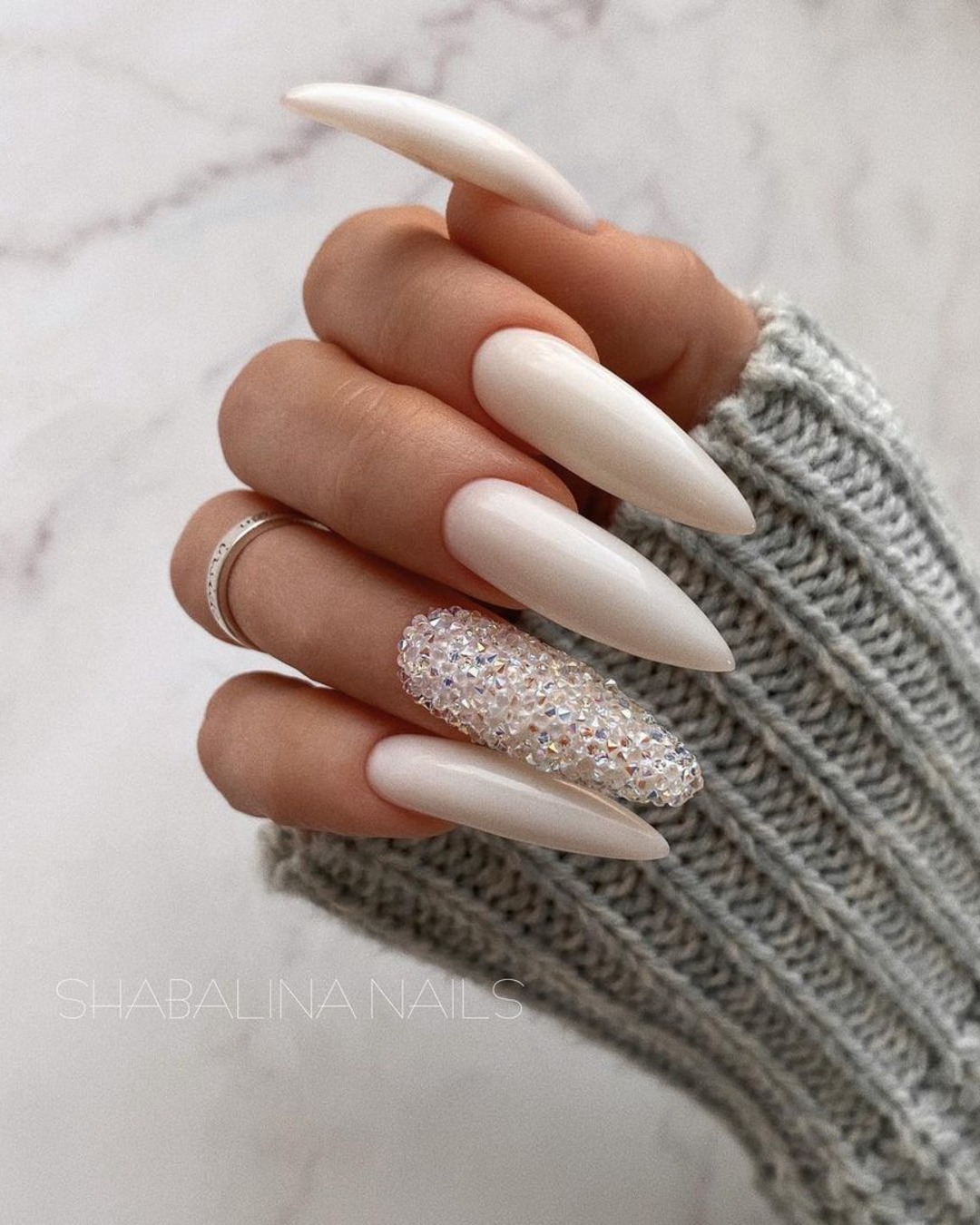 stiletto wedding nails white