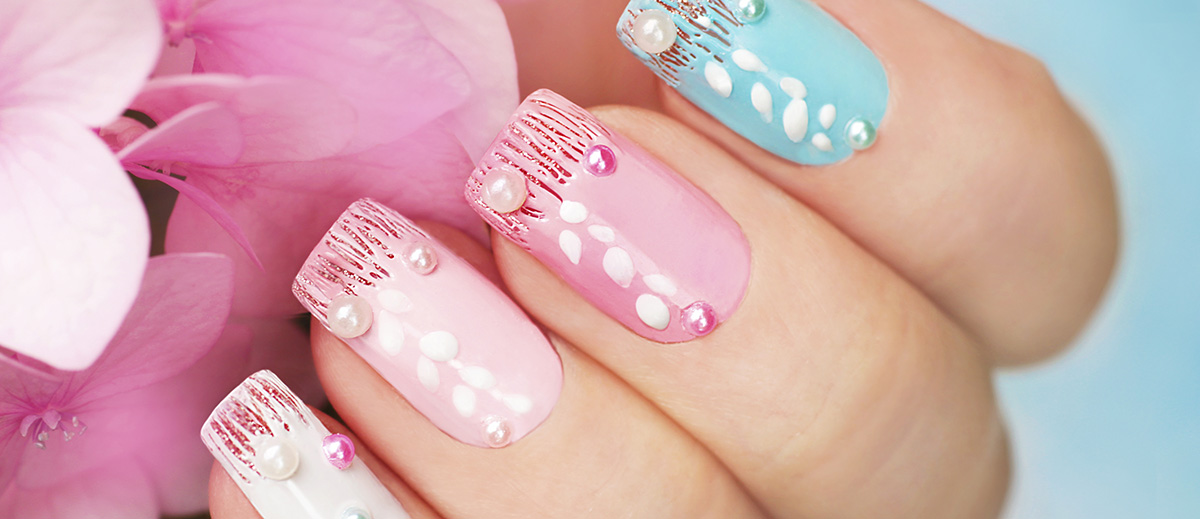 7 Vintage Wedding Nails Ideas [2025 Guide + FAQs]