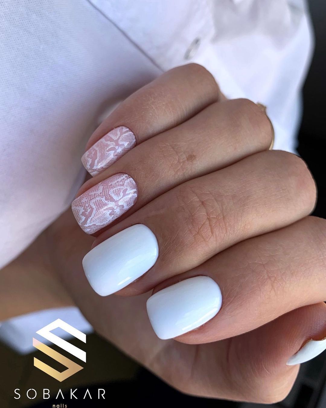 winter wedding nails white