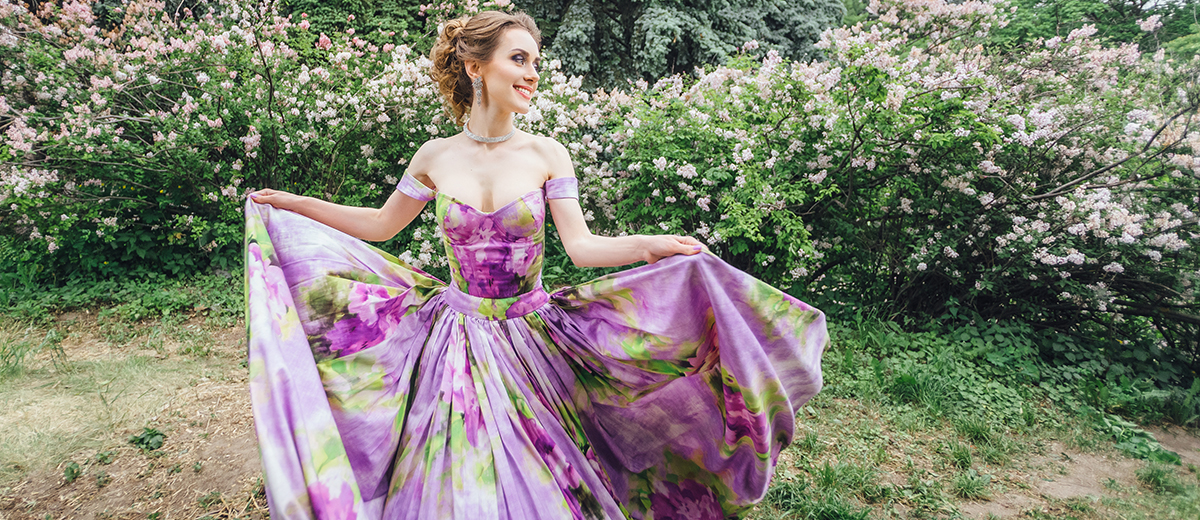 New Trend: 10 Embroidered Wedding Dresses + FAQs