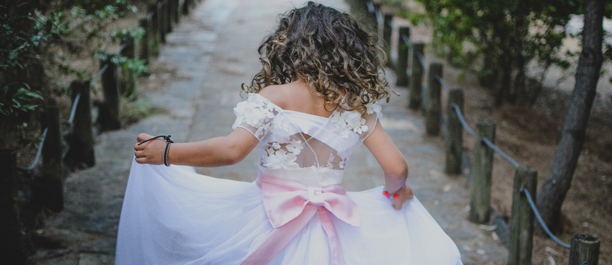 25 Unique Flower Girl Accessories Every Girl Will Like
