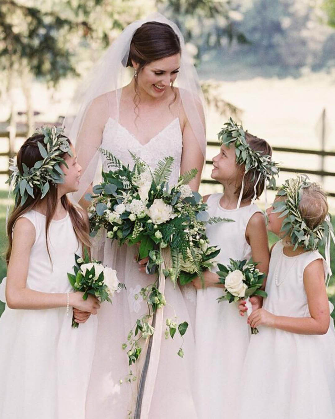 flower girl photo ideas bride and flowergirls with white bouquets southern_blooms