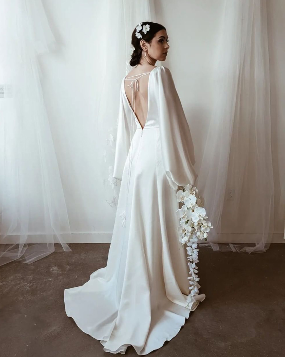Long Sleeve Wedding Dresses: The 21 