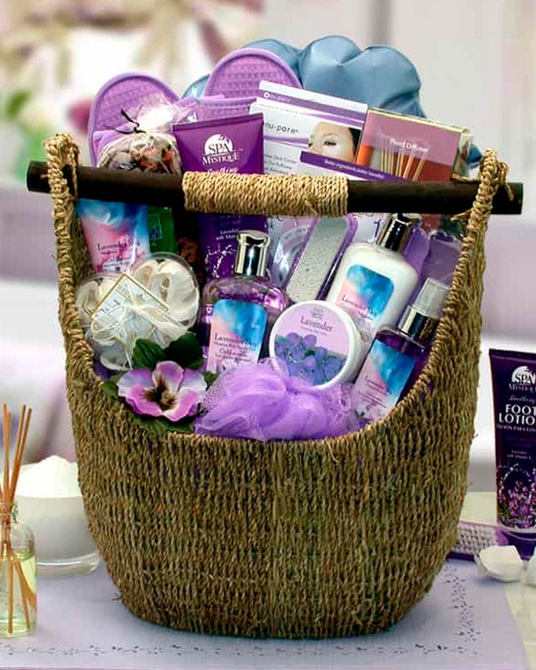 wedding-gift-ideas-basket-spa