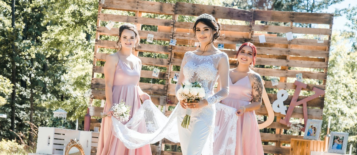 31 Wedding Jumpsuits: 2025 Guide + FAQs