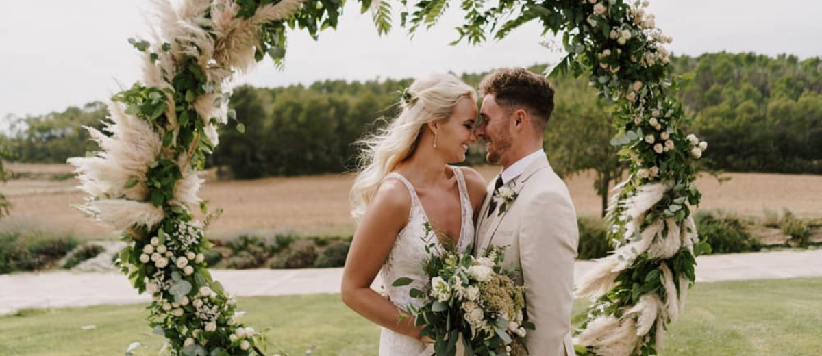 Wedding Readings From Literature To Impress Everyone