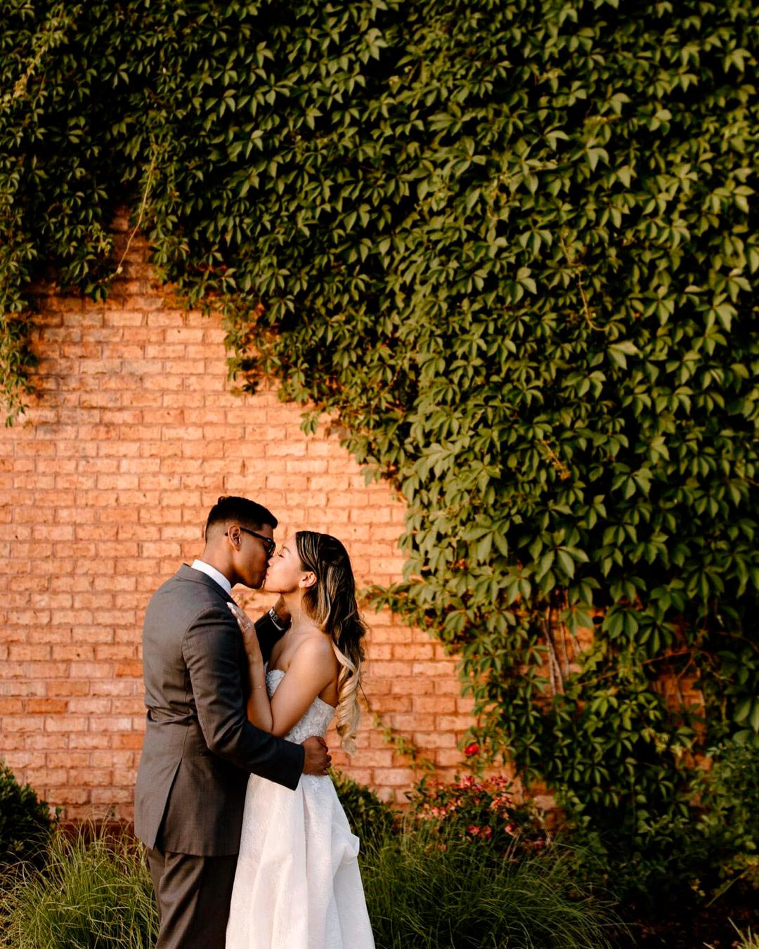 wedding venues in virginia bride groom green wall